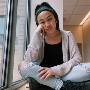 Meet your Posher, Christine